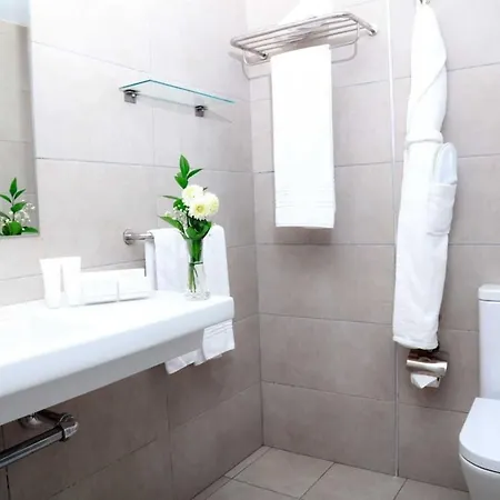 Deluxe Single Seaview With Half Board, Only Adults In 플라야 델 잉글스