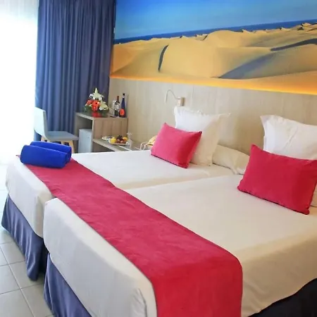 Apartment Deluxe Single Seaview With Half Board, Only Adults In Playa del Ingles (Gran Canaria)